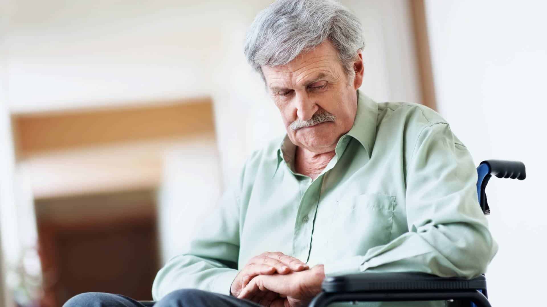 warning signs to seek professional help for the mental health needs of the elderly