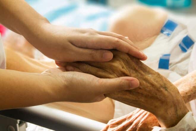 Palliative Care and Hospice: Navigating Your Loved Ones Dying Process