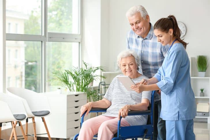 Alzheimer's Care: The Guide to In-Home Care Services