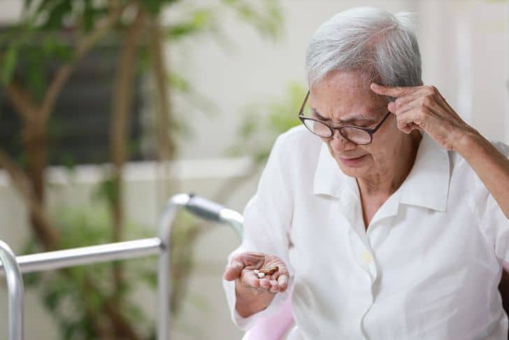 Guide for Dementia Care: Improving  Communication & Behaviors